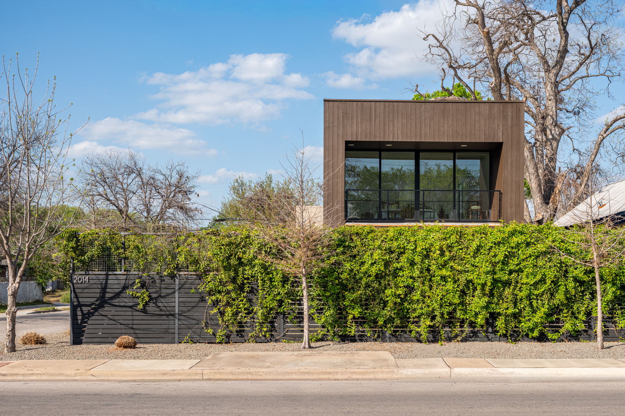  E. 2nd Sancuarty - 物件實景