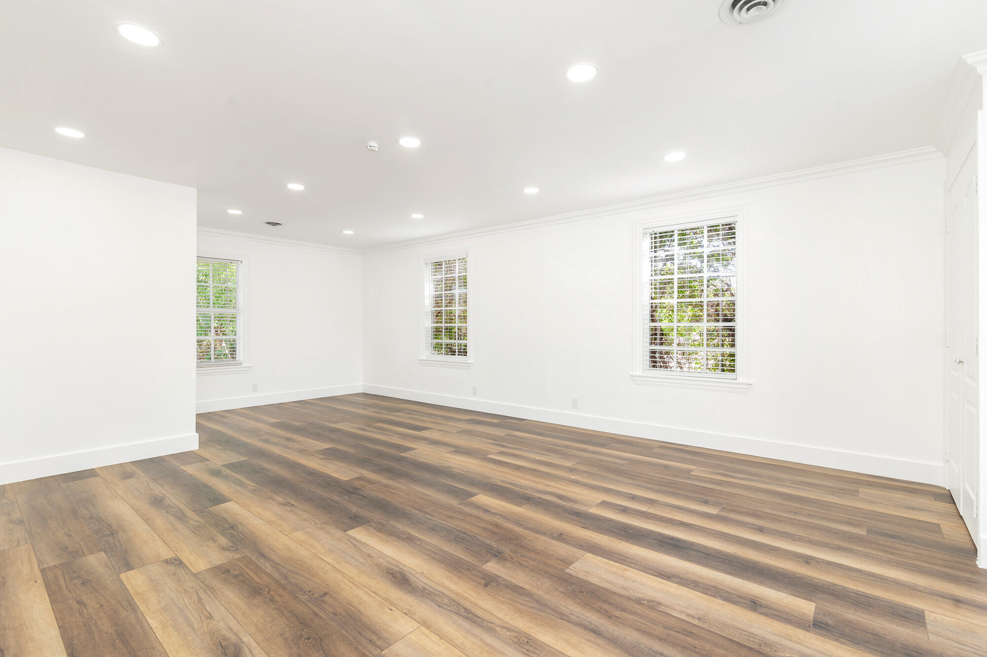 West Palm Beach, Florida, 33407, United States, 5 Bedrooms Bedrooms, ,5 BathroomsBathrooms,Residential,For Sale,1994900