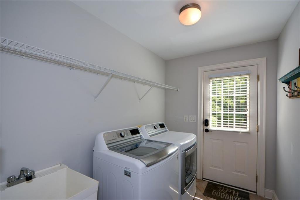 Powder Springs, Georgia, 30127, United States, 4 Bedrooms Bedrooms, ,4 BathroomsBathrooms,Residential,For Sale,1877657