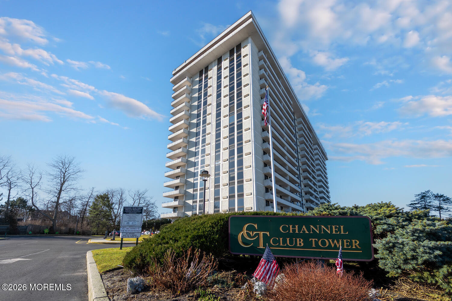 Monmouth Beach, New Jersey, 07750, United States, 2 Bedrooms Bedrooms, ,2 BathroomsBathrooms,Residential,For Sale,2025905