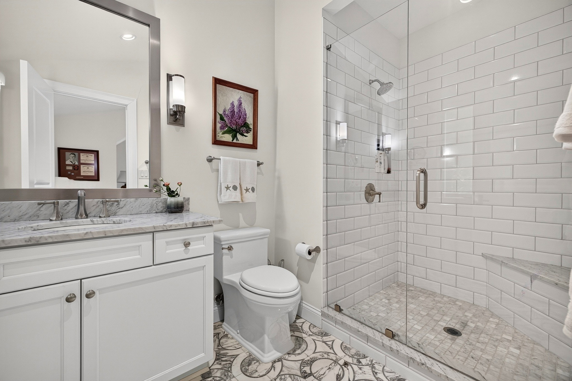  Exceptional Custom Residence Nestled on Private Wooded Lot in Chastain Park - 物件實景