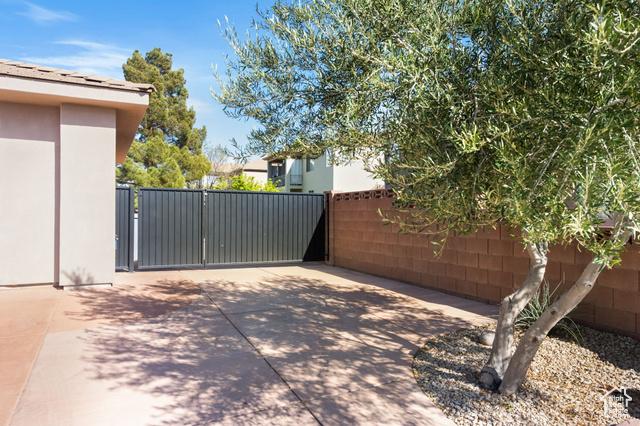 St. George, Utah, 84790, United States, 3 Bedrooms Bedrooms, ,2 BathroomsBathrooms,Residential,For Sale,1988612