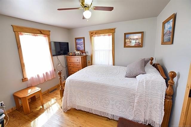 Tahlequah, Oklahoma, 74464, United States, 2 Bedrooms Bedrooms, ,3 BathroomsBathrooms,Residential,For Sale,1976273