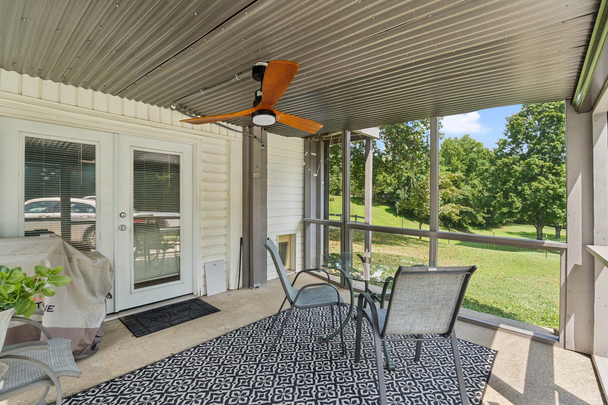Nashville, Tennessee, 37217, United States, 3 Bedrooms Bedrooms, ,2 BathroomsBathrooms,Residential,For Sale,1913625