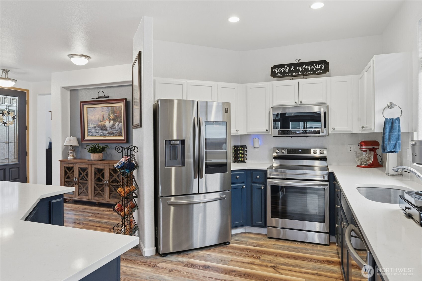 Lacey, Washington, 98516, United States, 2 Bedrooms Bedrooms, ,1 BathroomBathrooms,Residential,For Sale,1987795