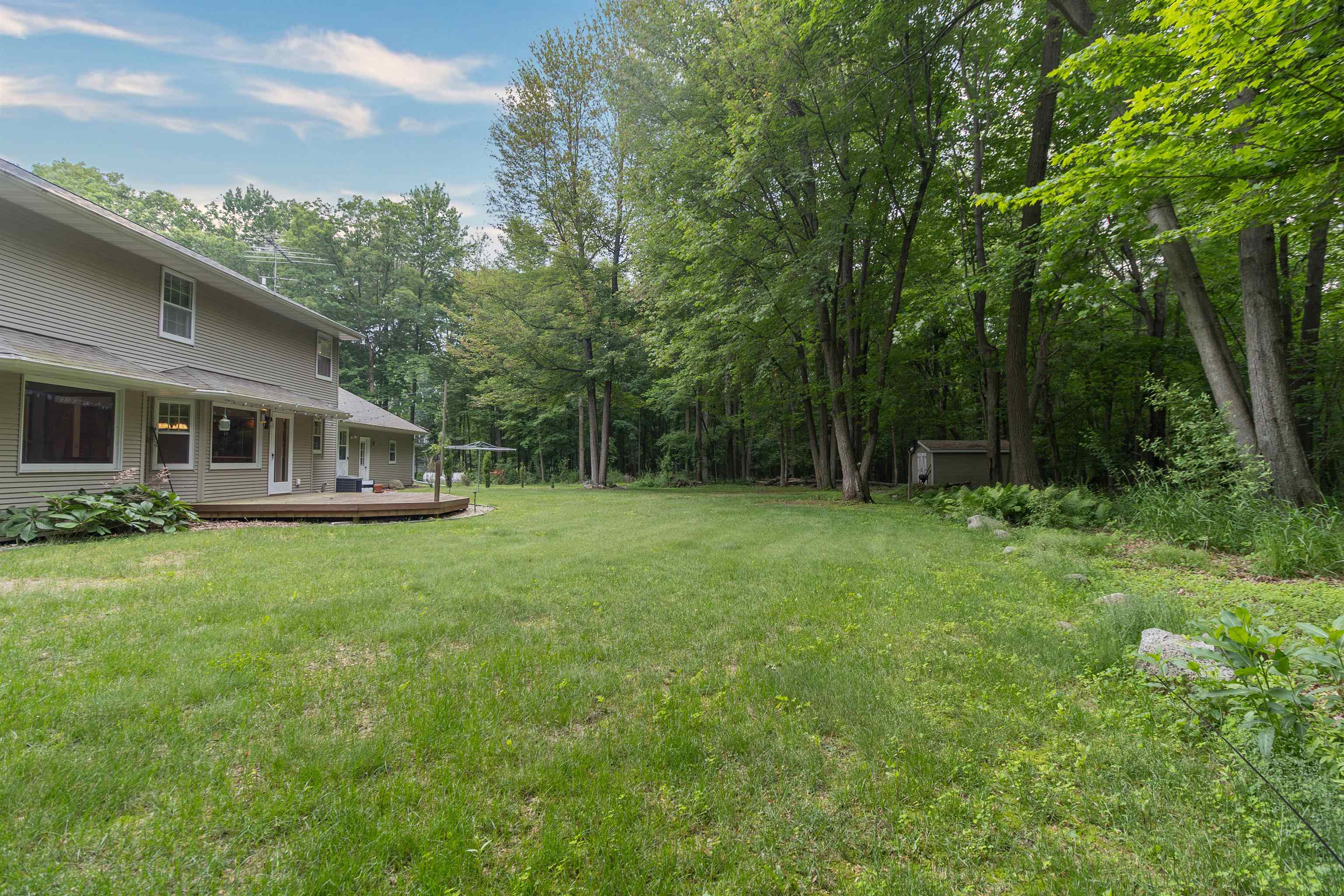 WAUPACA, Wisconsin, 54981, United States, 4 Bedrooms Bedrooms, ,3 BathroomsBathrooms,Residential,For Sale,1913222