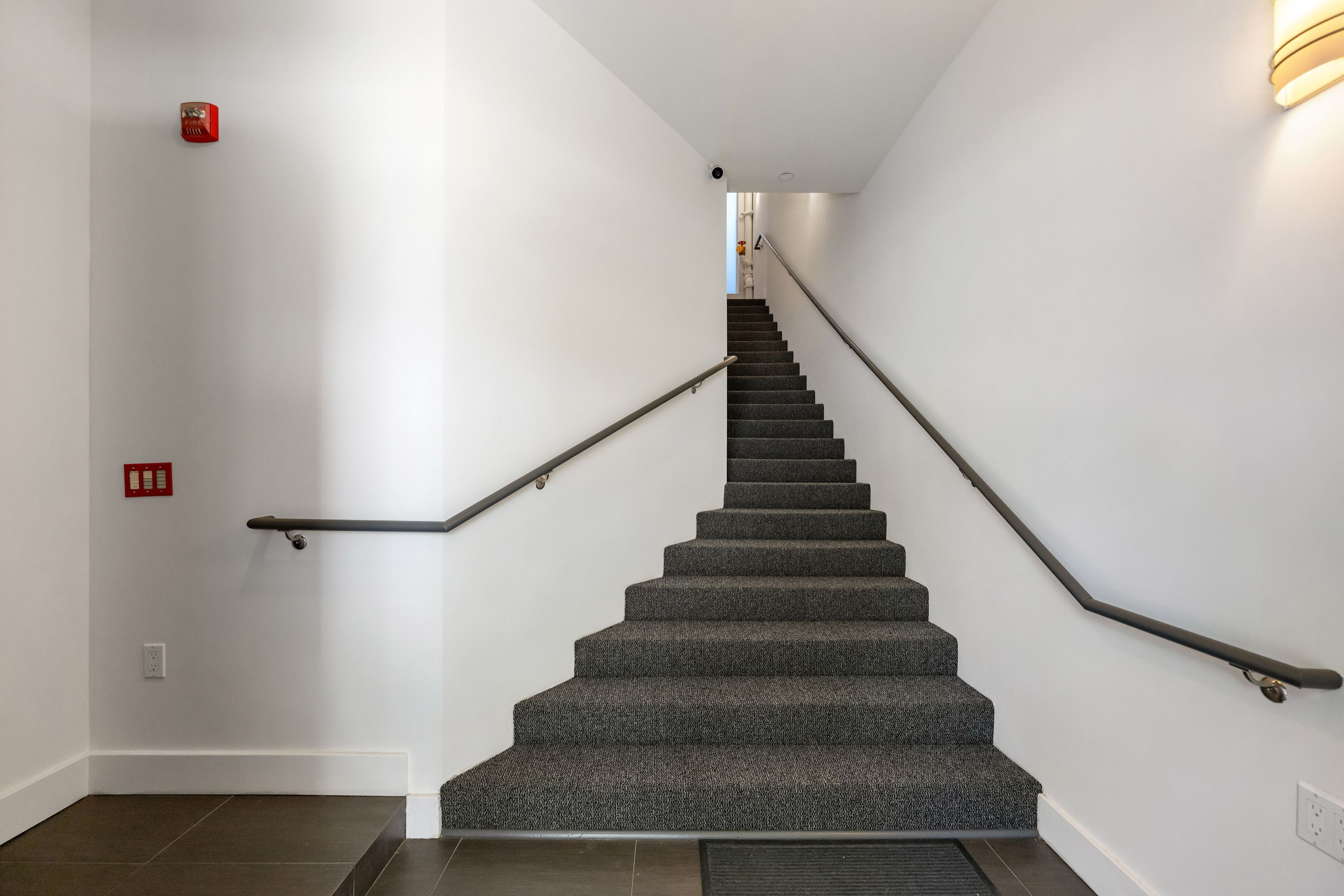  2376 Folsom Street - 物件實景