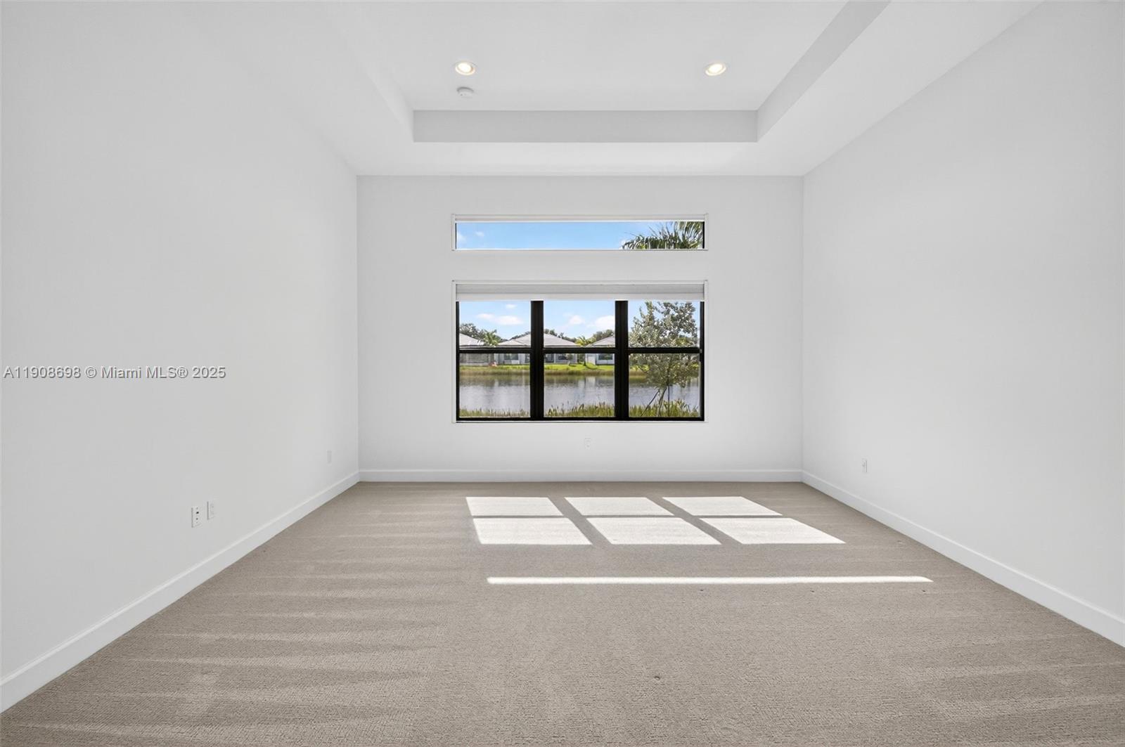 Boynton Beach, Florida, 33473, United States, 3 Bedrooms Bedrooms, ,4 BathroomsBathrooms,Residential,For Sale,1991077