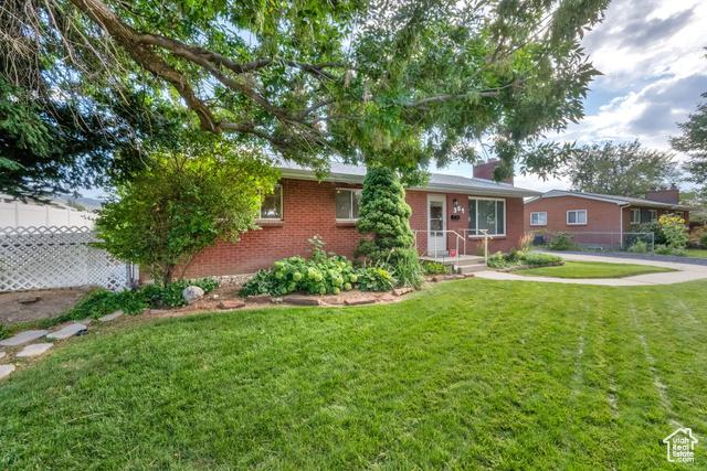 Bountiful, Utah, 84010, United States, 6 Bedrooms Bedrooms, ,2 BathroomsBathrooms,Residential,For Sale,1979847