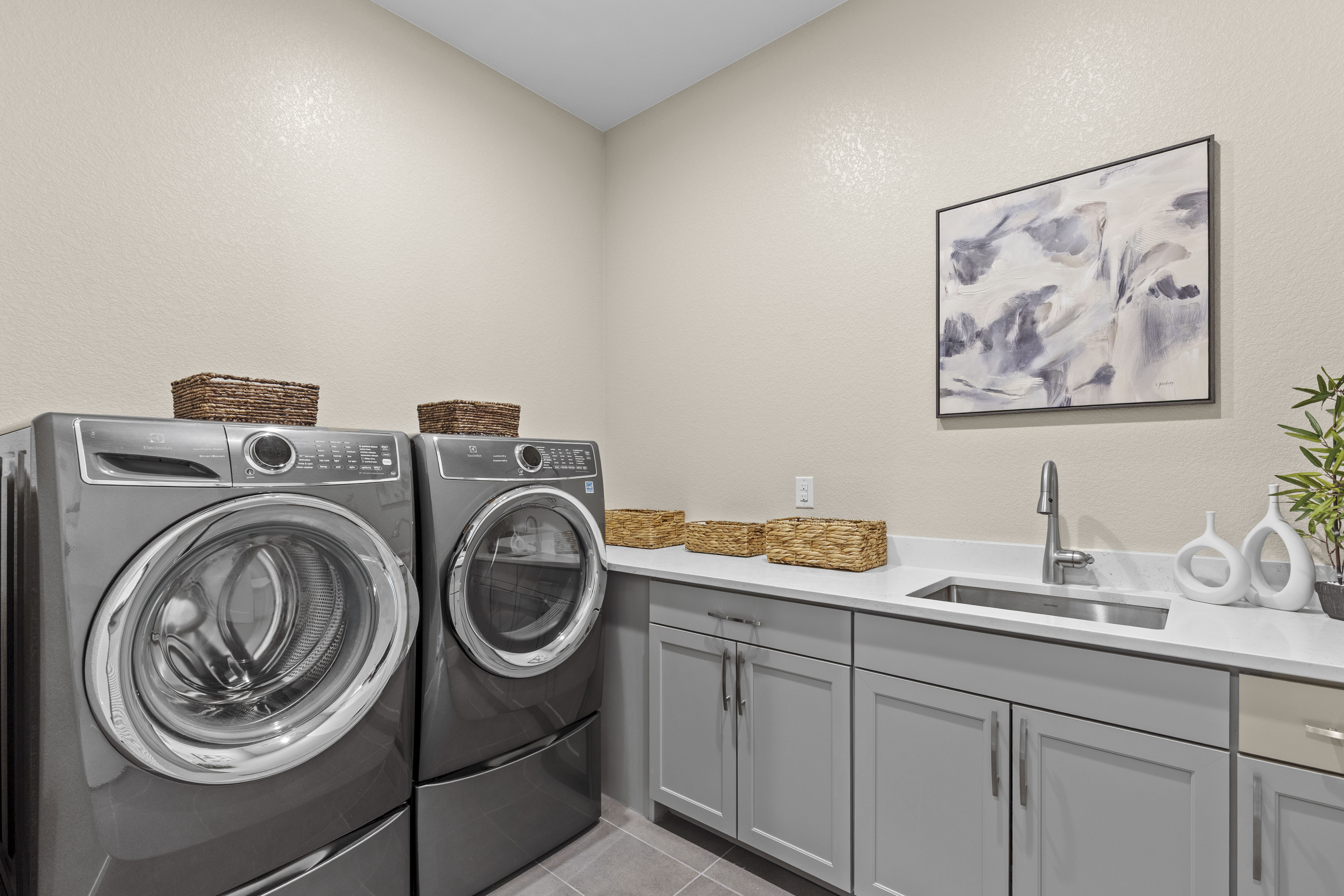  100% Move-in Ready and Beautifully Designed - 物件實景