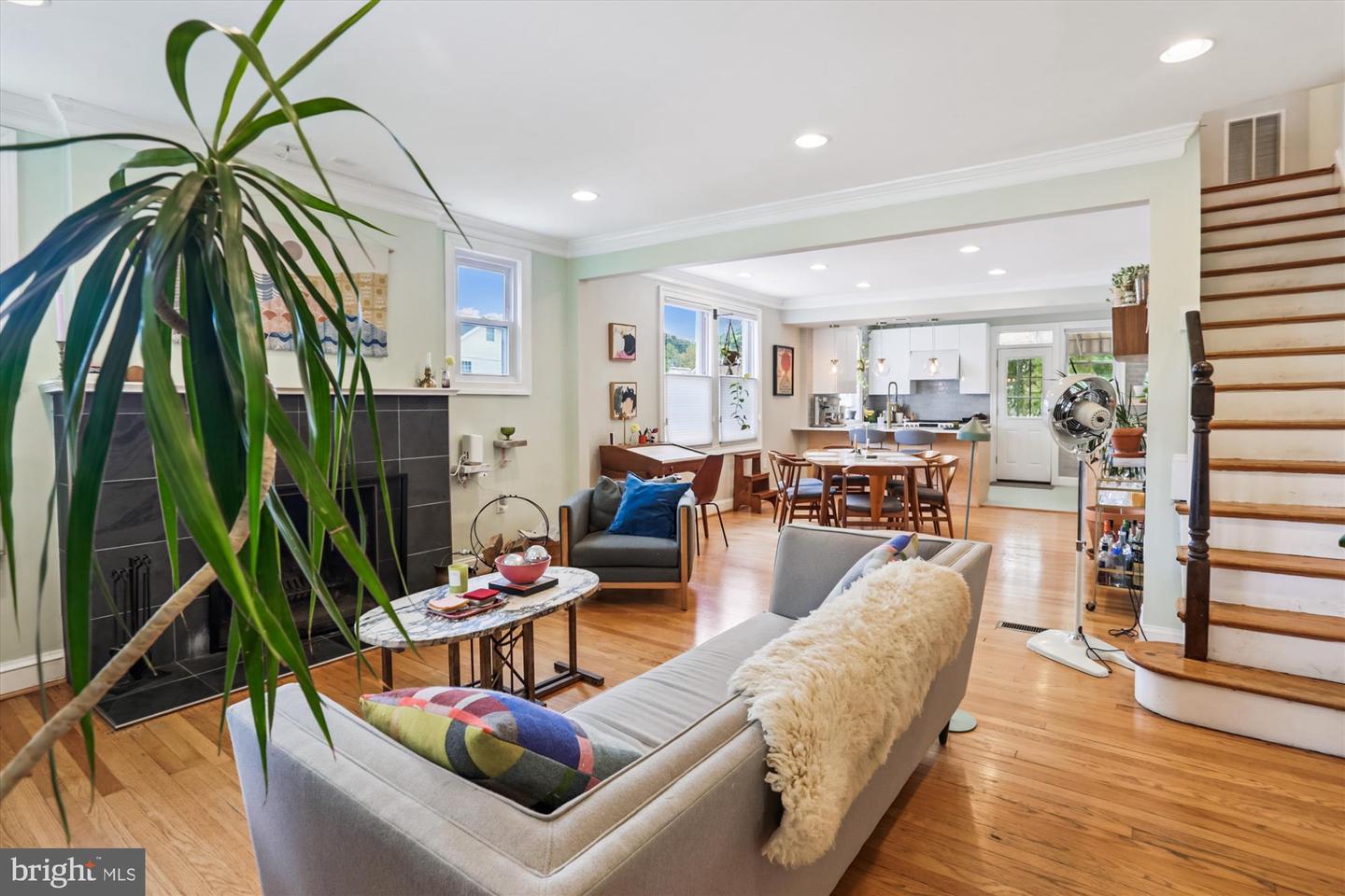Washington, District of Columbia, 20011, United States, 3 Bedrooms Bedrooms, ,4 BathroomsBathrooms,Residential,For Sale,1941058