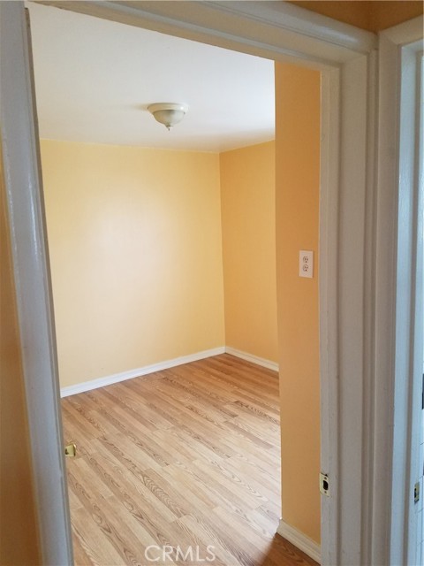 Los Angeles, California, 90047, United States, 8 Bedrooms Bedrooms, ,Residential,For Sale,1865127