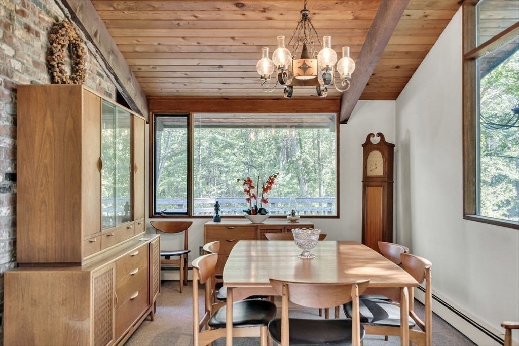 Bedford, Massachusetts, 01730, United States, 5 Bedrooms Bedrooms, ,3 BathroomsBathrooms,Residential,For Sale,1942170