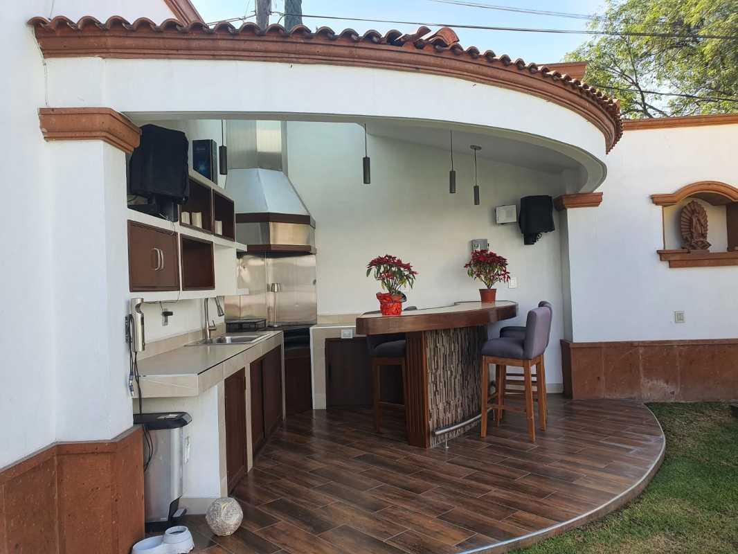 Priv. del Cerro, Tepotzotlán, Estado de México, 54600, Mexico, 3 Bedrooms Bedrooms, ,3 BathroomsBathrooms,Residential,For Sale,Priv. del Cerro,1440771
