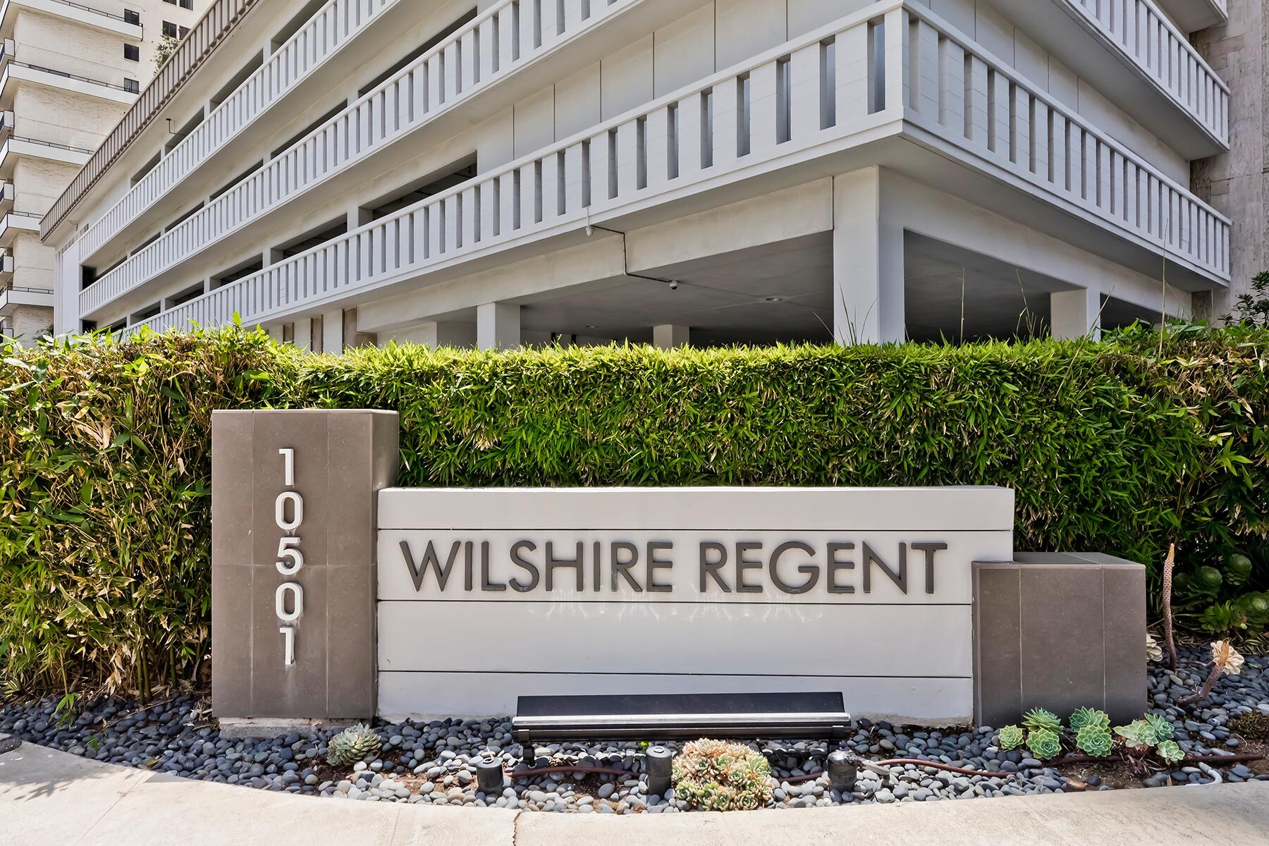  10501 Wilshire Boulevard - 物件實景