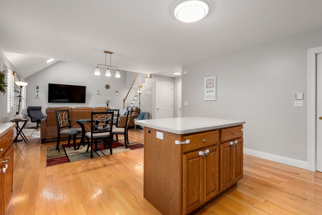 Ludlow, Massachusetts, 01056, United States, 3 Bedrooms Bedrooms, ,3 BathroomsBathrooms,Residential,For Sale,1942127