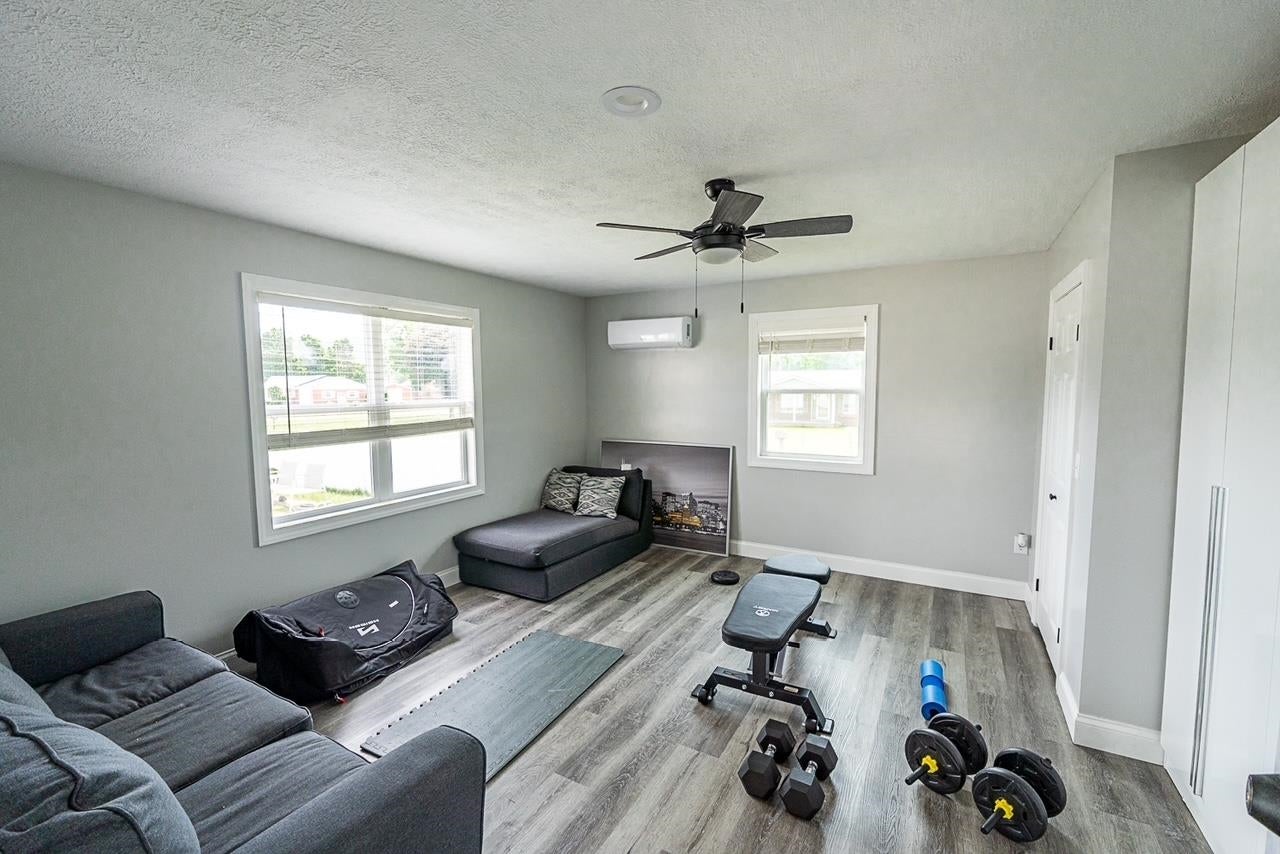 Proctorville, Ohio, 45669, United States, 5 Bedrooms Bedrooms, ,3 BathroomsBathrooms,Residential,For Sale,2049008