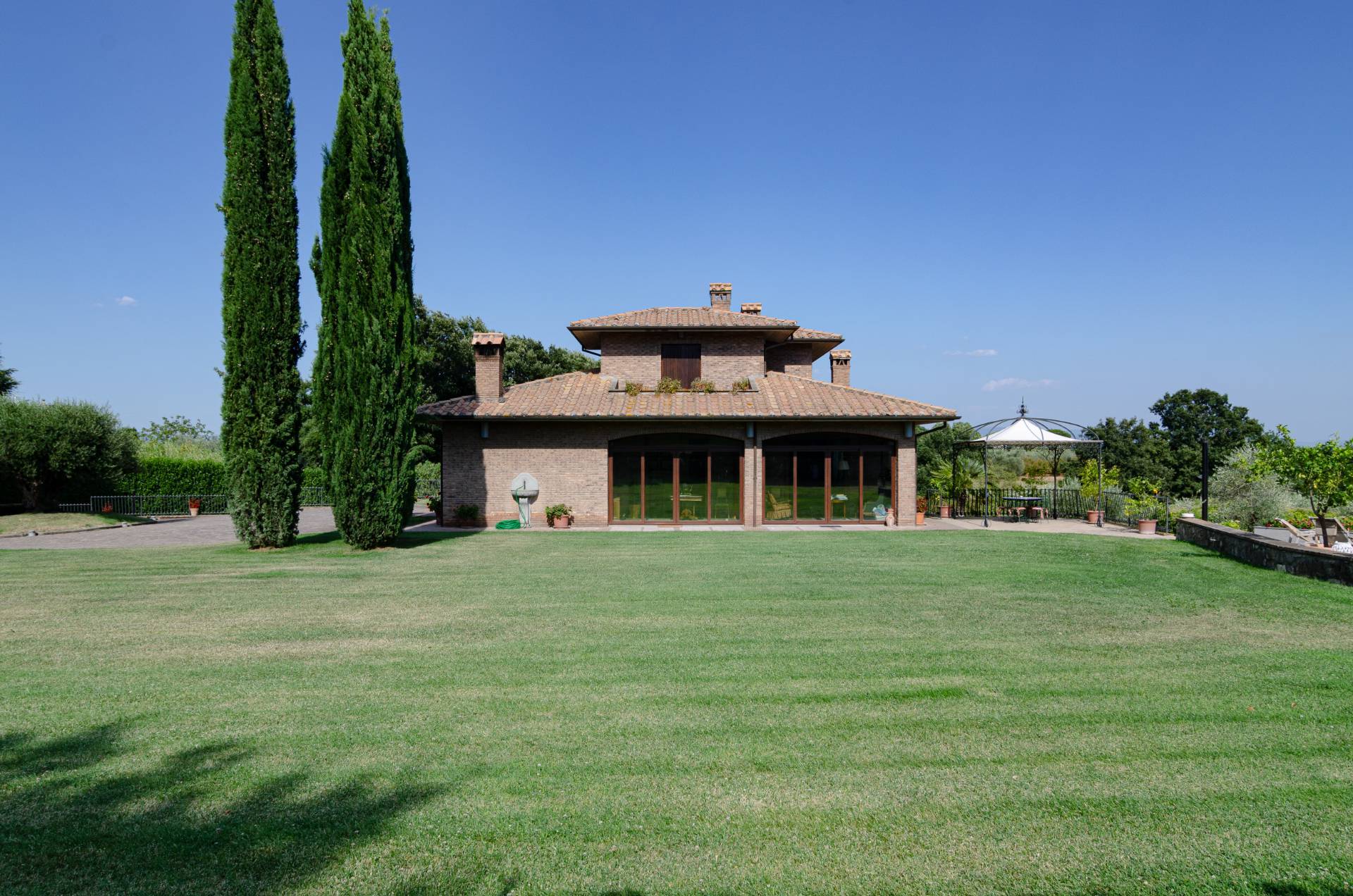 Strada Vicinale Valle Rote, Bassano in Teverina, Viterbo, 01030, IT, 6 Bedrooms Bedrooms, ,4 BathroomsBathrooms,Residential,For Sale,Strada Vicinale Valle Rote,1442905