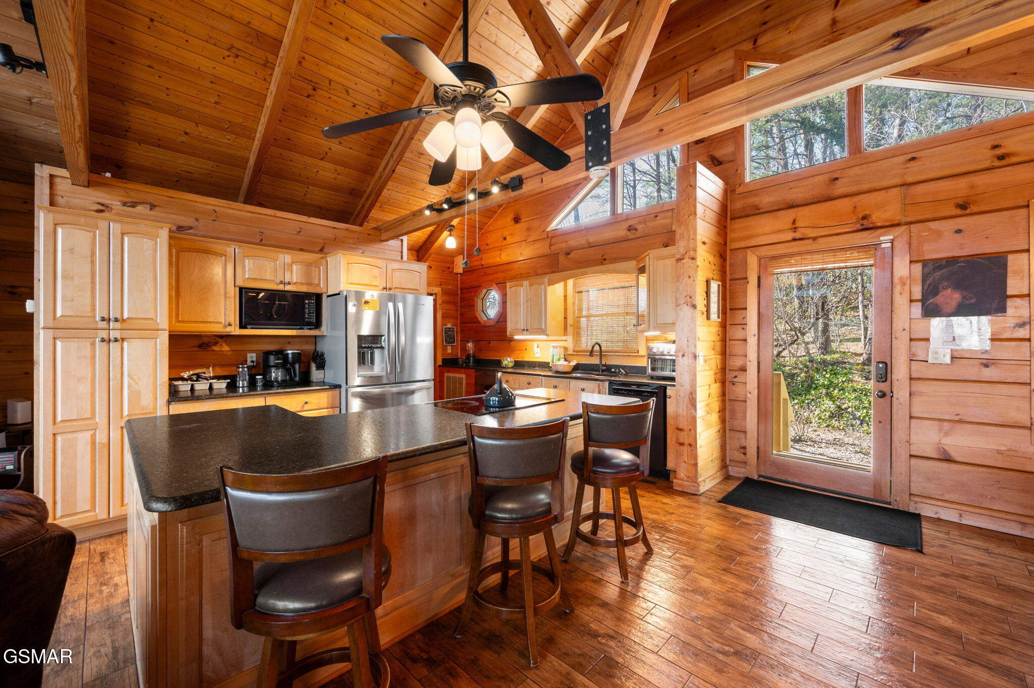 Gatlinburg, Tennessee, 37738, United States, 3 Bedrooms Bedrooms, ,3 BathroomsBathrooms,Residential,For Sale,1977733