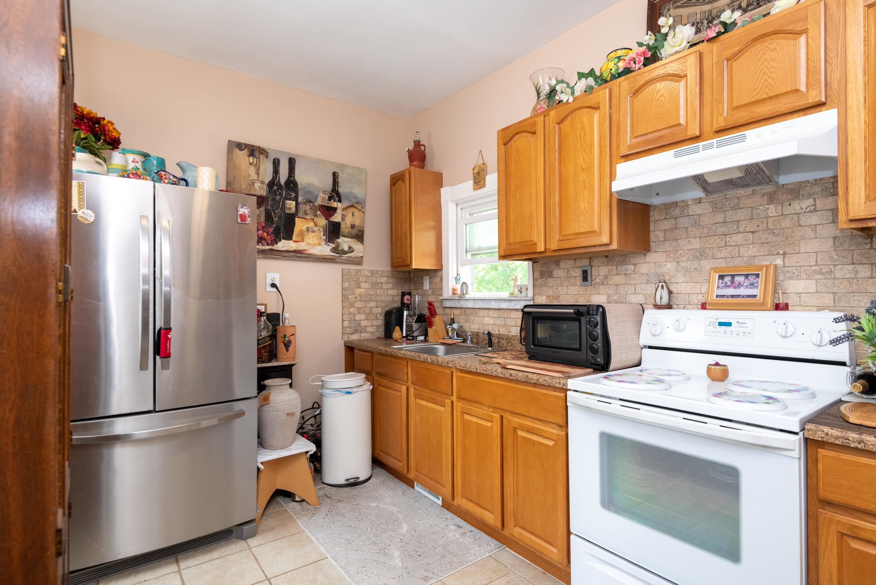 Nashua, New Hampshire, 03064, United States, ,Residential,For Sale,1914031