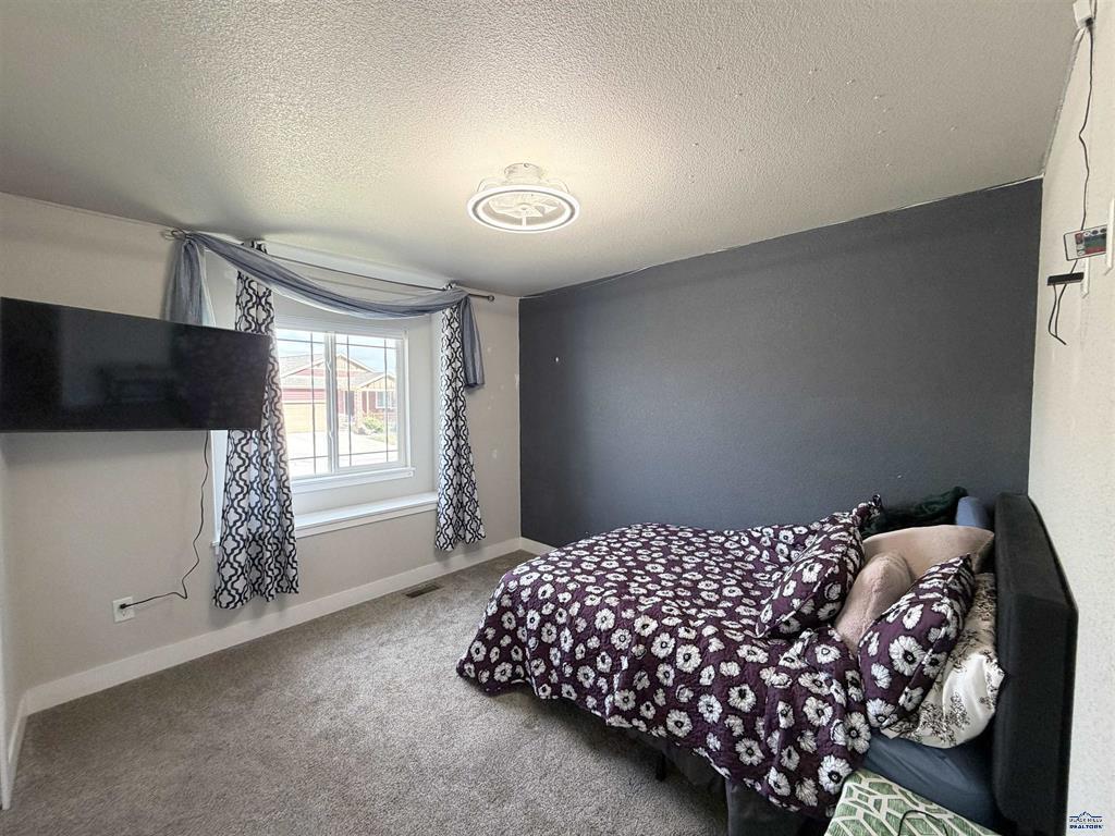 Rapid City, South Dakota, 57703, United States, 4 Bedrooms Bedrooms, ,3 BathroomsBathrooms,Residential,For Sale,1974853