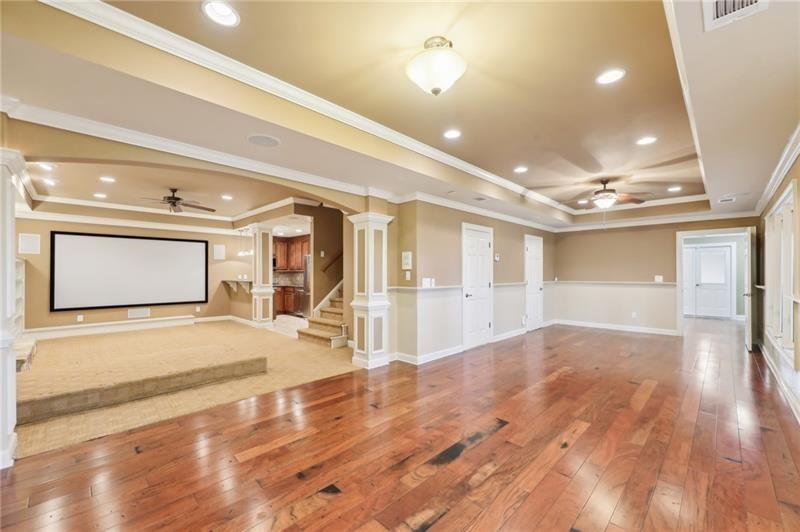 Buford, Georgia, 30518, United States, 6 Bedrooms Bedrooms, ,5 BathroomsBathrooms,Residential,For Sale,1976033