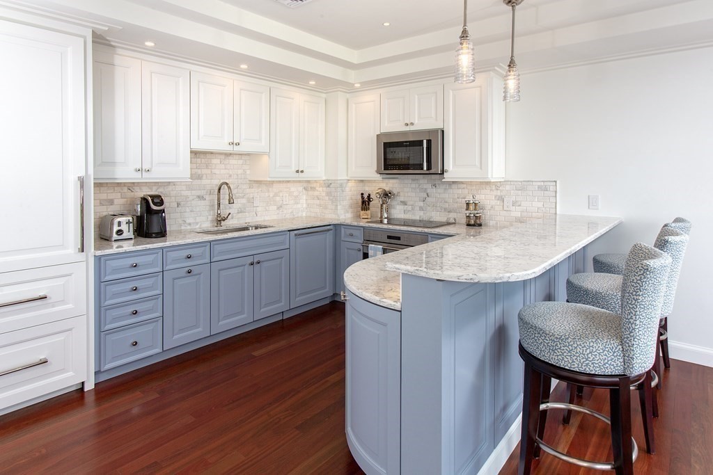 Boston, Massachusetts, 02116, United States, 3 Bedrooms Bedrooms, ,5 BathroomsBathrooms,Residential,For Sale,1941760