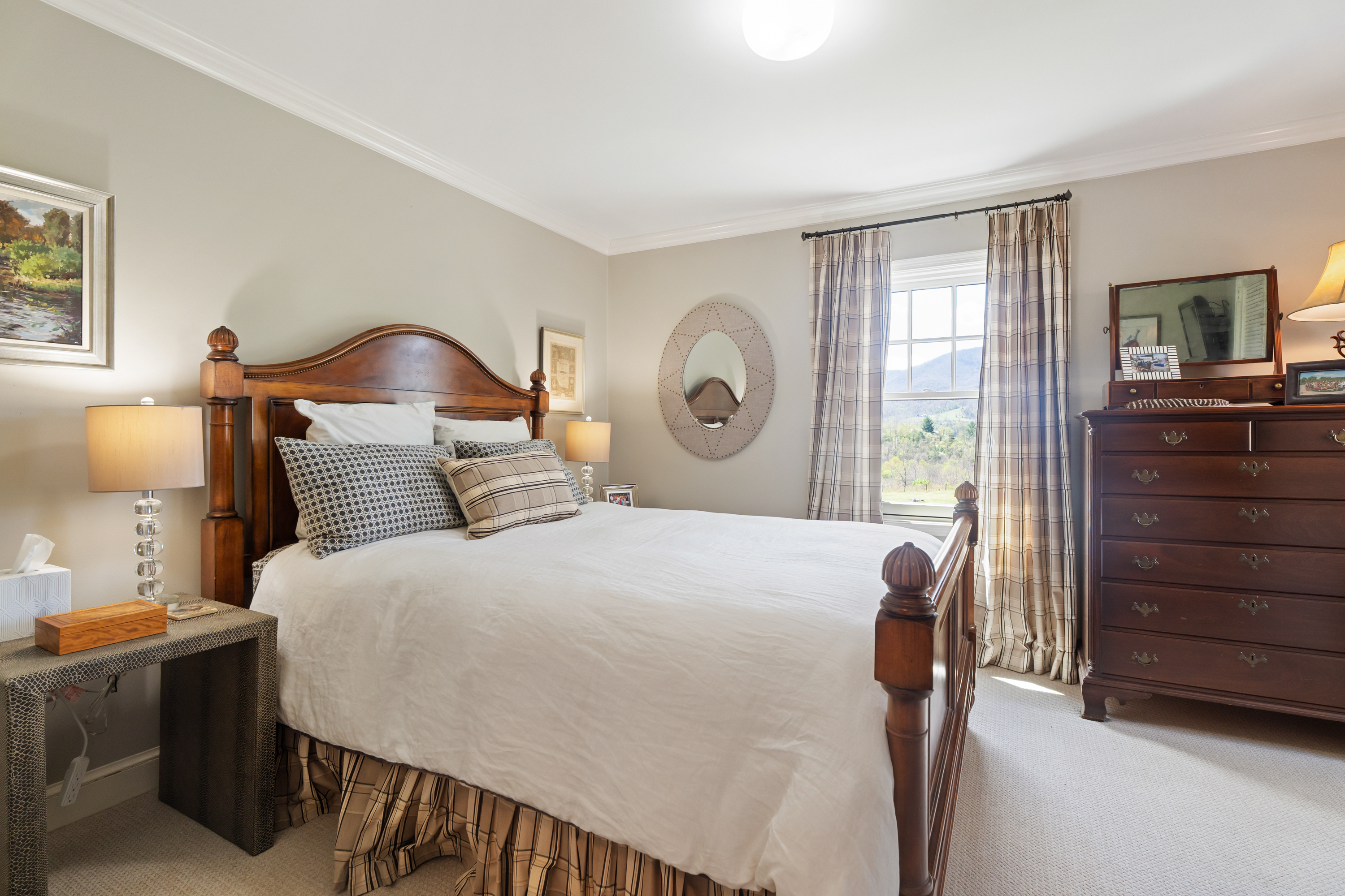  5614 Hot Springs Rd - 物件實景