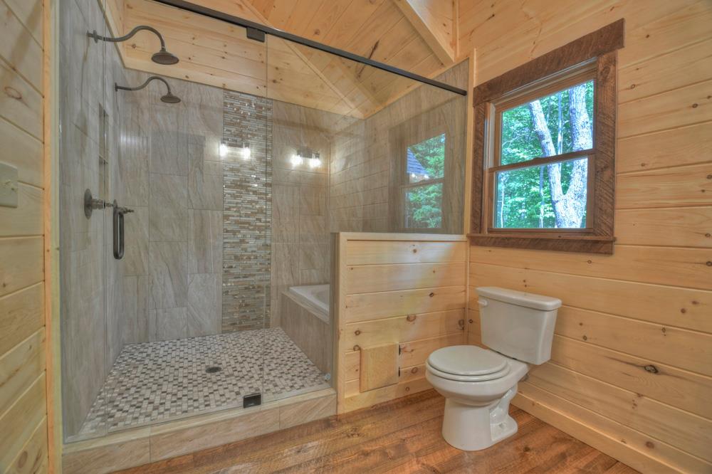 Mineral Bluff, Georgia, 30559, United States, 4 Bedrooms Bedrooms, ,4 BathroomsBathrooms,Residential,For Sale,1871299