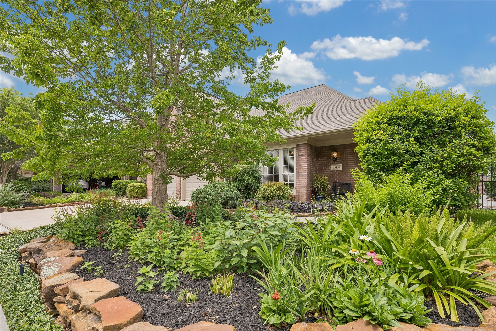  13814 Aspen Cove Drive - 物件實景
