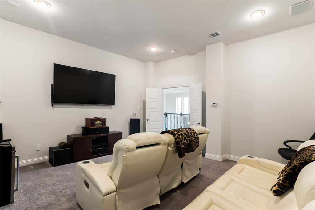 Heath, Texas, 75126, United States, 4 Bedrooms Bedrooms, ,4 BathroomsBathrooms,Residential,For Sale,1784513