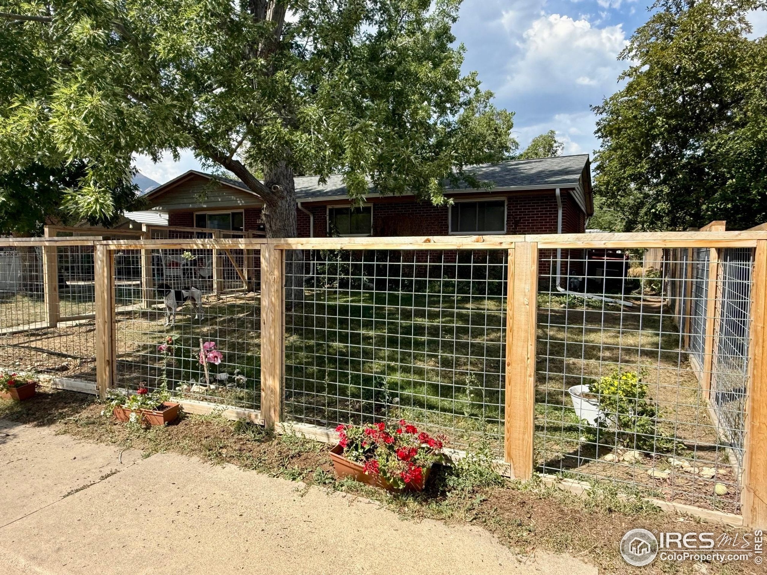 Boulder, Colorado, 80303, United States, 3 Bedrooms Bedrooms, ,2 BathroomsBathrooms,Residential,For Sale,1953346