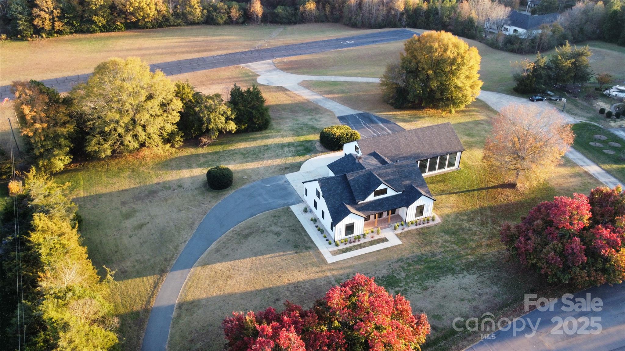 Waxhaw, North Carolina, 28173, United States, 5 Bedrooms Bedrooms, ,4 BathroomsBathrooms,Residential,For Sale,1990877