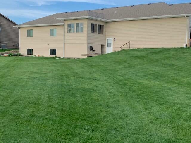 Aberdeen, South Dakota, 57401, United States, 5 Bedrooms Bedrooms, ,4 BathroomsBathrooms,Residential,For Sale,1931834