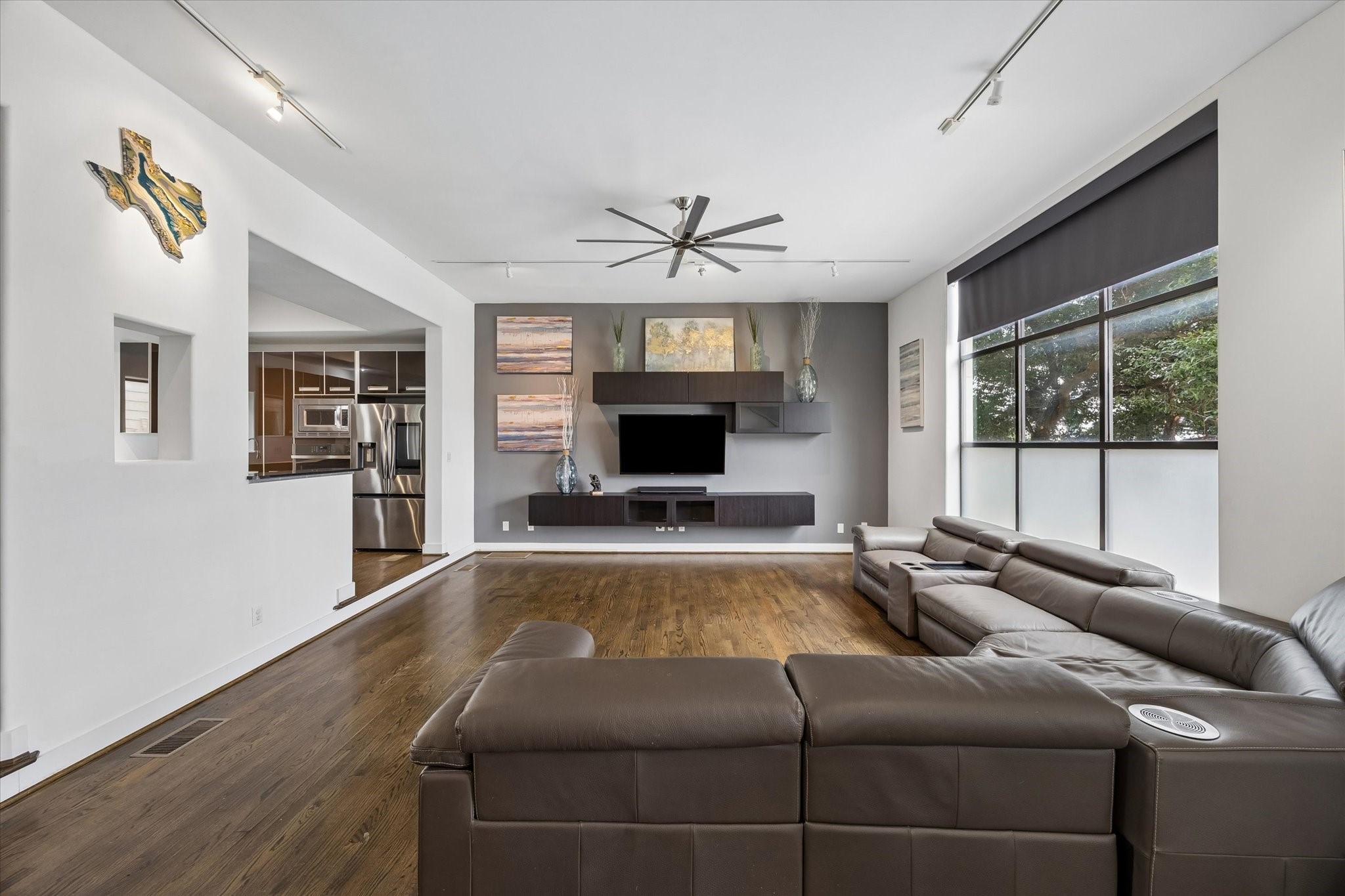  1203 Studer Street - 物件實景