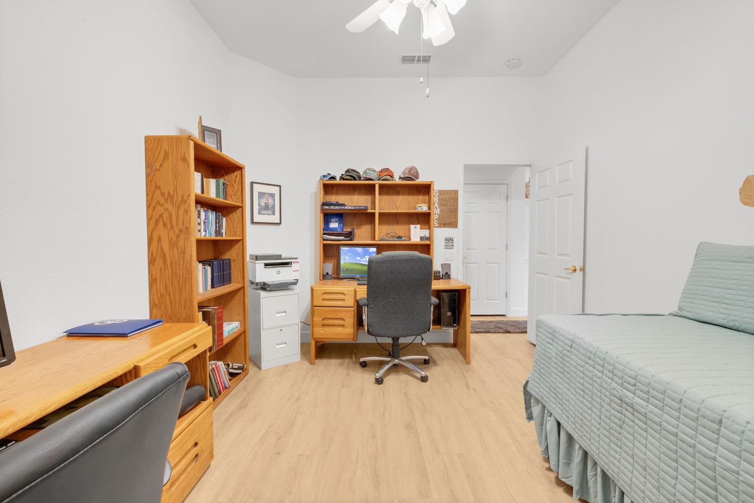Roseville, California, 95747, United States, 3 Bedrooms Bedrooms, ,2 BathroomsBathrooms,Residential,For Sale,1947974