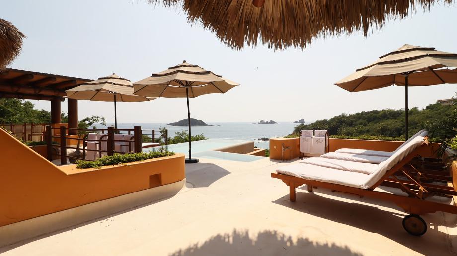 Zihuatanejo de Azueta, Guerrero, 40884, Mexico, 6 Bedrooms Bedrooms, ,10 BathroomsBathrooms,Residential,For Sale,1686440
