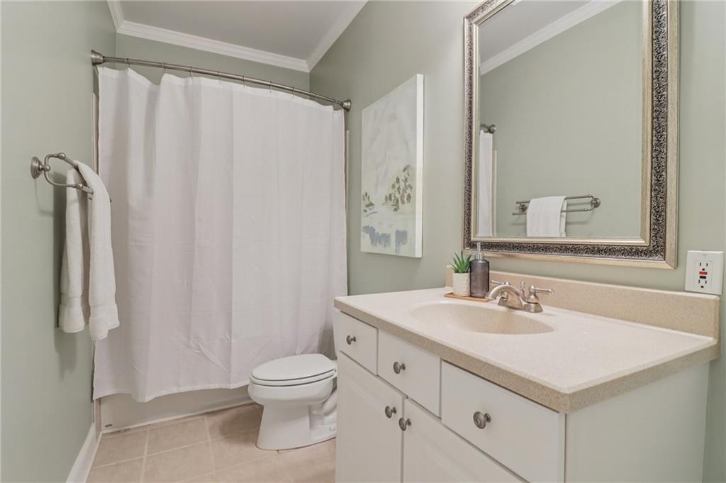 Alpharetta, Georgia, 30009, United States, 5 Bedrooms Bedrooms, ,4 BathroomsBathrooms,Residential,For Sale,1976407