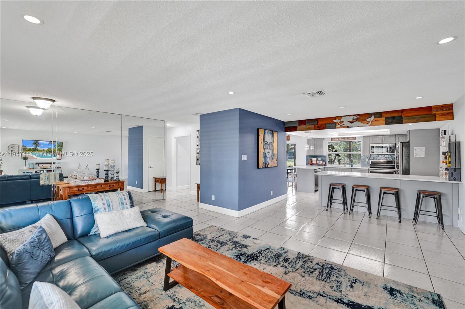 Plantation, Florida, 33313, United States, 4 Bedrooms Bedrooms, ,2 BathroomsBathrooms,Residential,For Sale,1903667