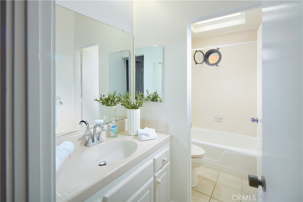 3024 Breakers Drive, Corona del Mar, California, 92625, United States, 7 Bedrooms Bedrooms, ,6 BathroomsBathrooms,Residential,For Sale,3024 Breakers Drive,1681016