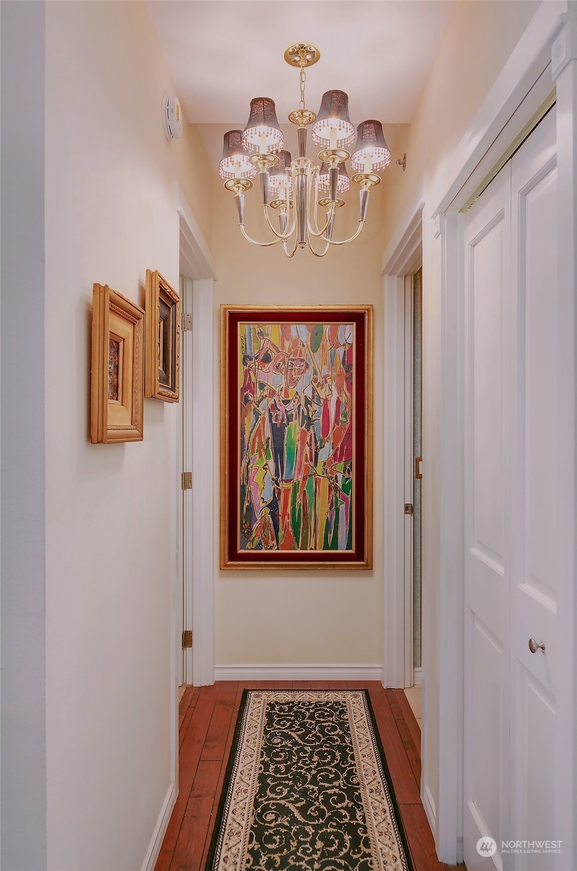 Seattle, Washington, 98121, United States, 1 Bedroom Bedrooms, ,Residential,For Sale,1983411