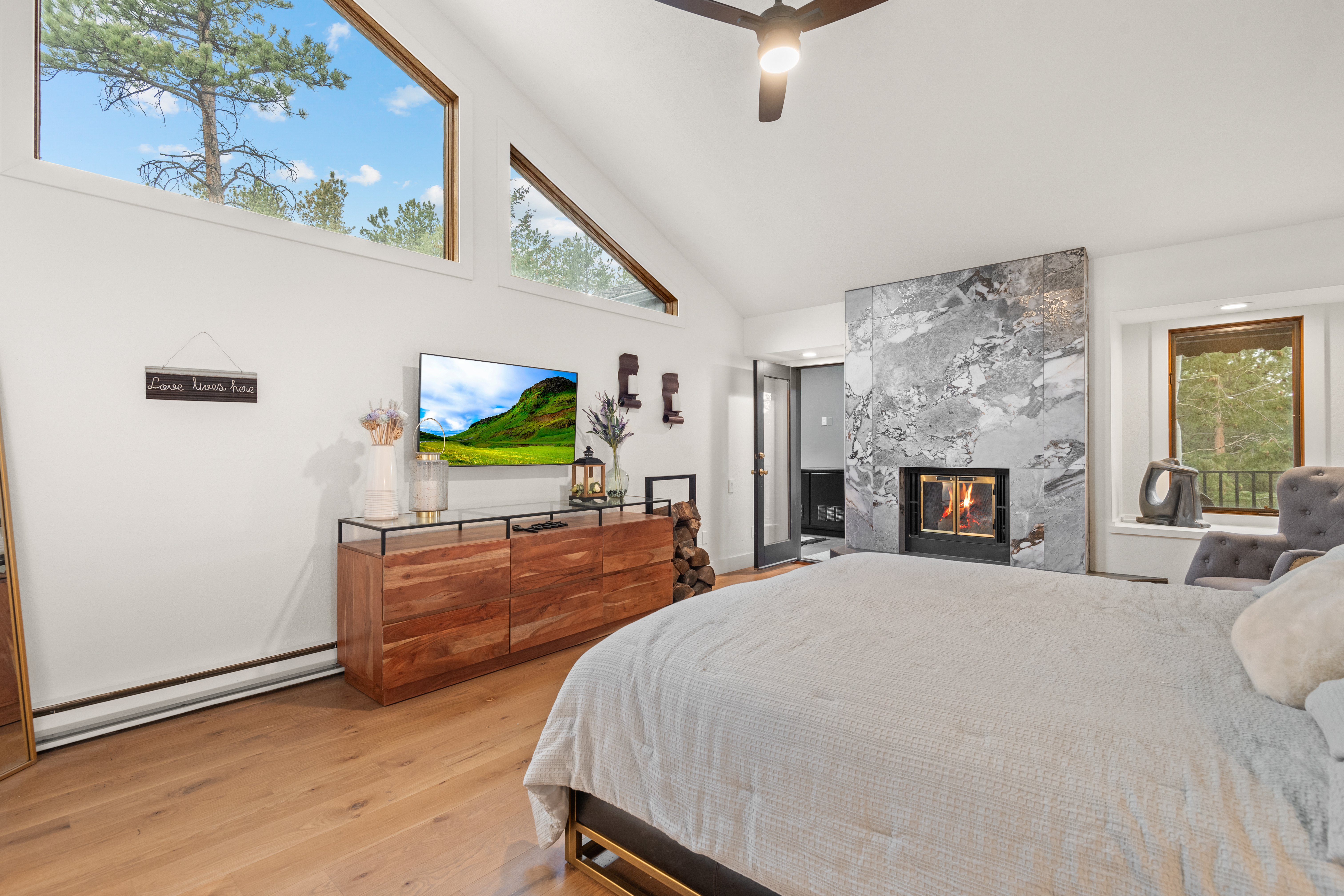  Discover the Pinnacle of Mountain Living at This Meticulously Reimagined Estate - 物件實景