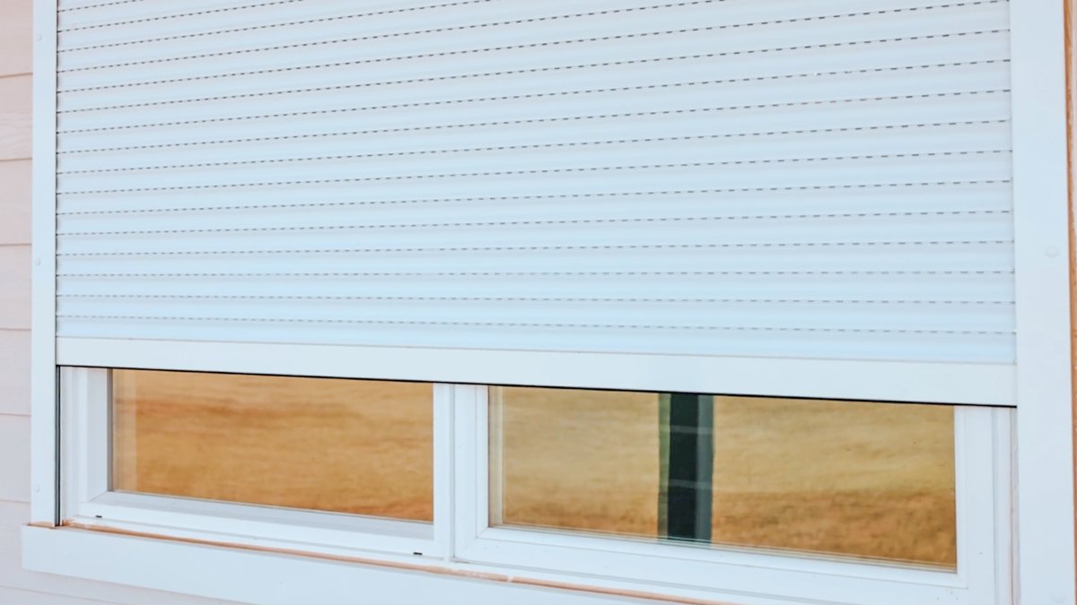 Cheyenne, Wyoming, 82009, United States, 5 Bedrooms Bedrooms, ,3 BathroomsBathrooms,Residential,For Sale,1982356