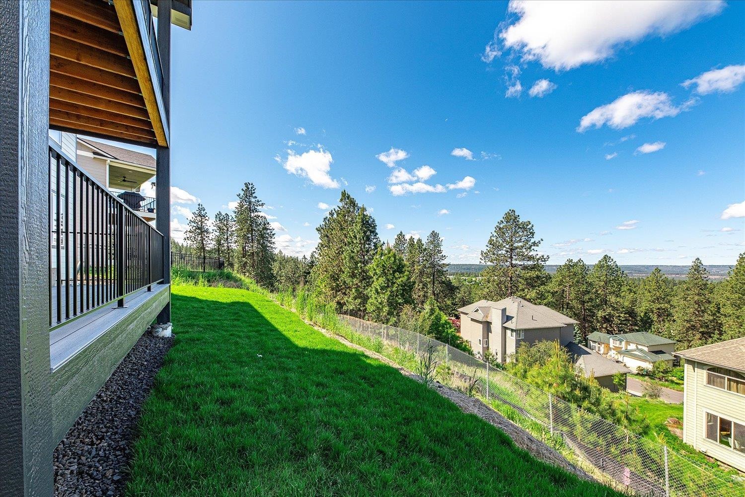 Spokane, Washington, 99208, United States, 4 Bedrooms Bedrooms, ,3 BathroomsBathrooms,Residential,For Sale,1826785