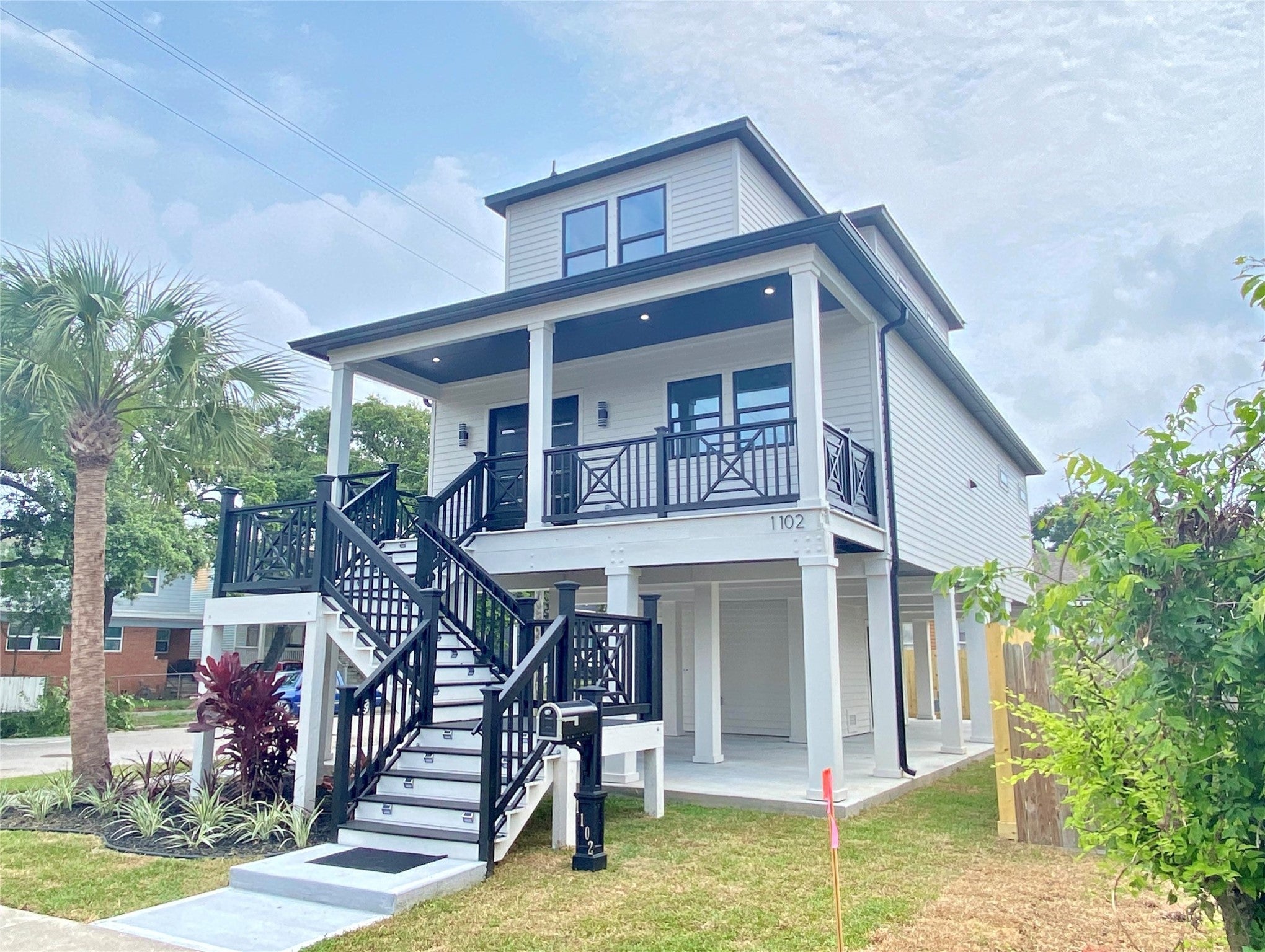 1102 36th Street, Galveston, Texas, 77550, United States, 3 Bedrooms Bedrooms, ,4 BathroomsBathrooms,Residential,For Sale,1102 36th Street,1539890