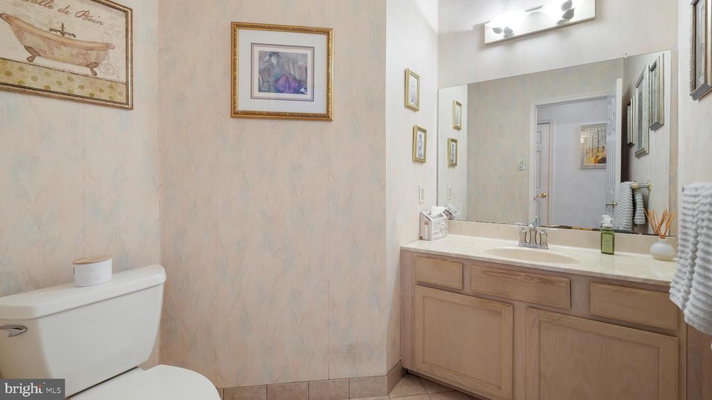 Huntingdon Valley, Pennsylvania, 19006, United States, 4 Bedrooms Bedrooms, ,4 BathroomsBathrooms,Residential,For Sale,1992077