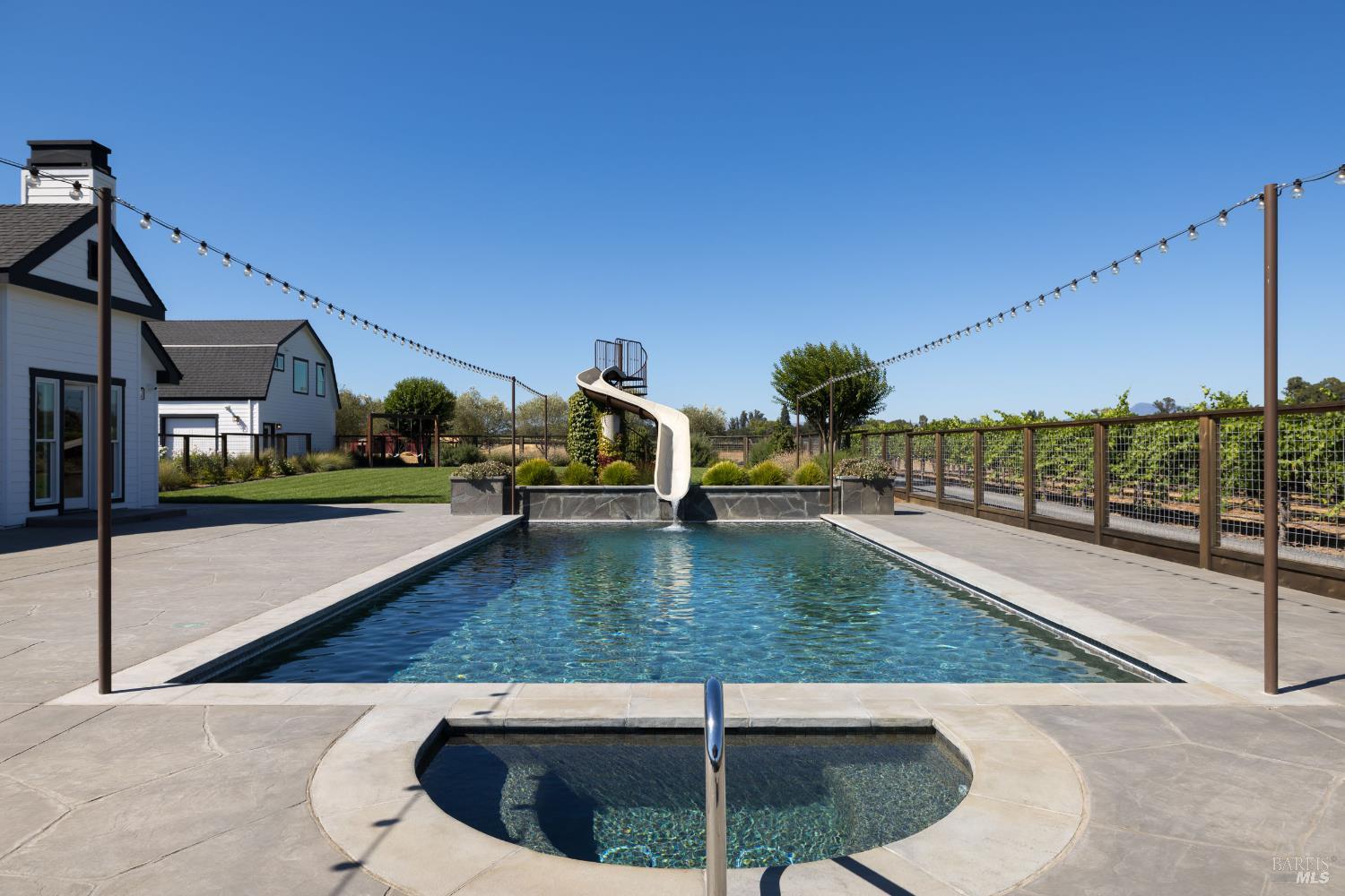 Santa Rosa, California, 95401, United States, 4 Bedrooms Bedrooms, ,4 BathroomsBathrooms,Residential,For Sale,1993093