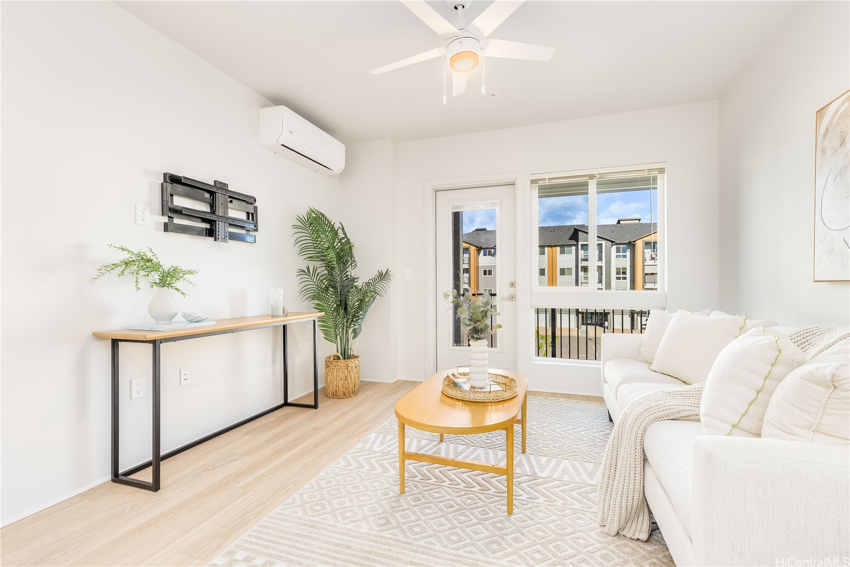 Ewa Beach, Hawaii, 96706, United States, 2 Bedrooms Bedrooms, ,2 BathroomsBathrooms,Residential,For Sale,2002979