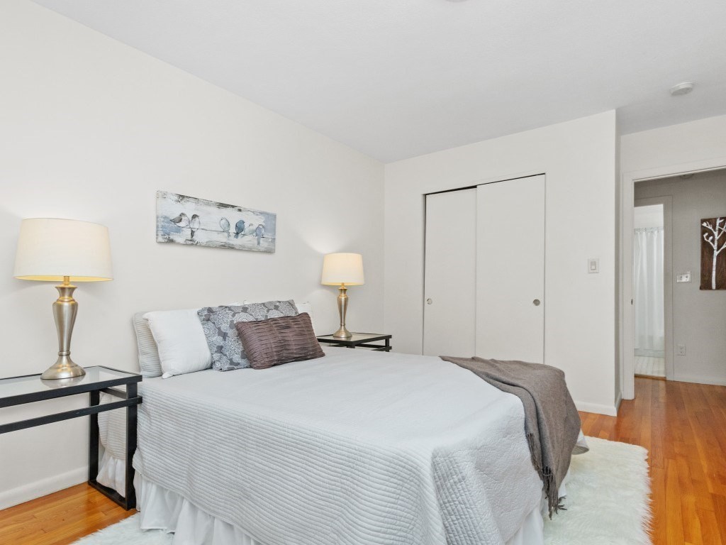 Brookline, Massachusetts, 02445, United States, 1 Bedroom Bedrooms, ,1 BathroomBathrooms,Residential,For Sale,1934572