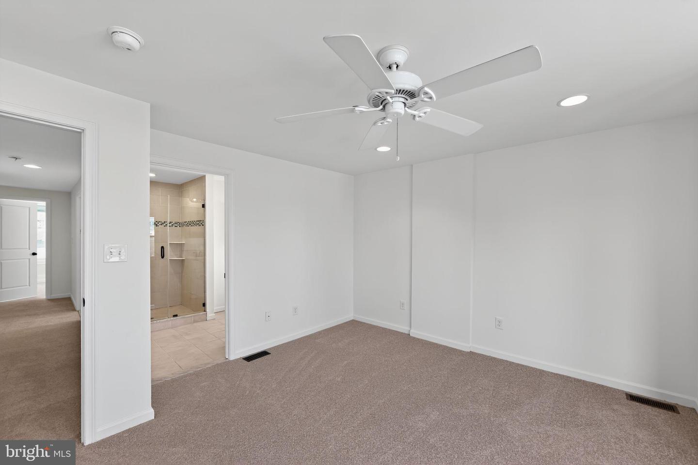 Conshohocken, Pennsylvania, 19428, United States, 3 Bedrooms Bedrooms, ,3 BathroomsBathrooms,Residential,For Sale,1989240